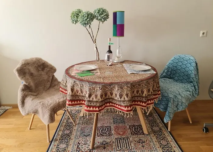 Cozy Retreat At The Heart Of アパート タリン